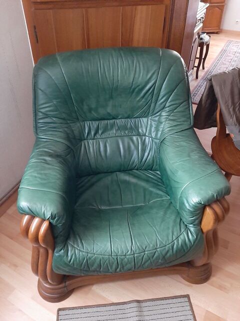 Canap et fauteuil en cuir. 150 Molsheim (67)