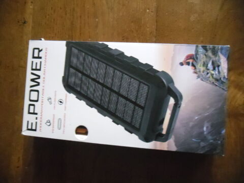 Chargeur solaire E POWER
Borey (70)