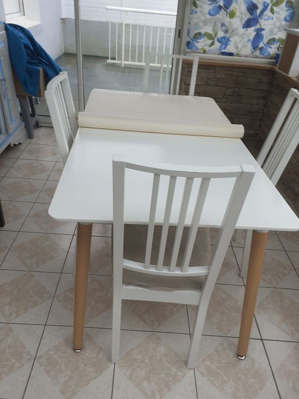 Table de salle &agrave; manger Meubles