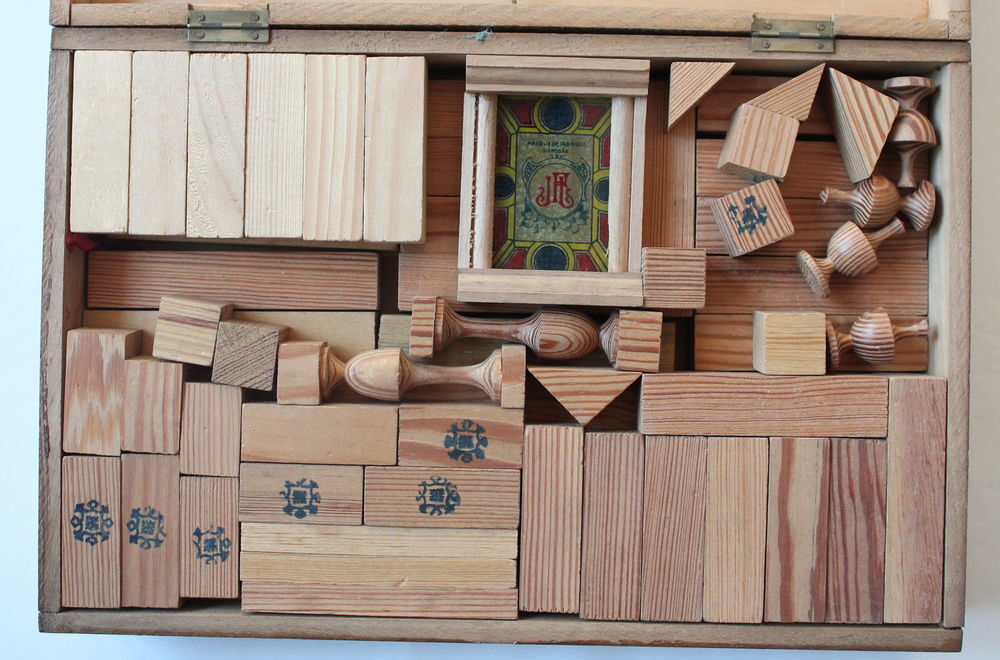 Jeu de construction ancien architecture fran&ccedil;aise 
JFL Paris Jeux / jouets