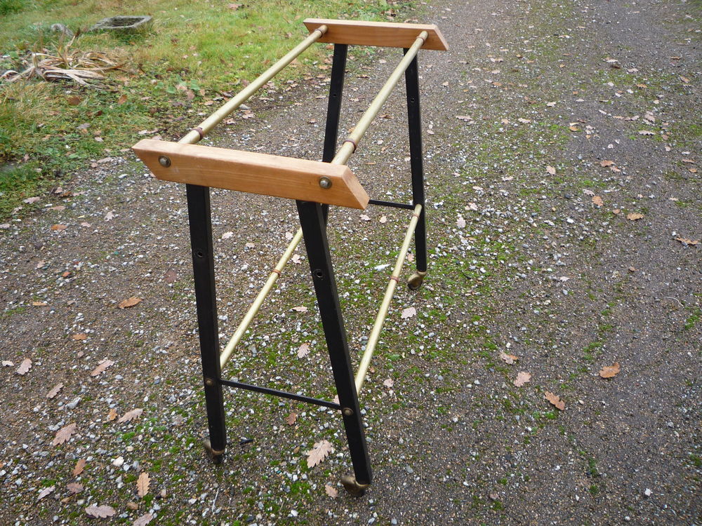 Support/tablette design Meubles