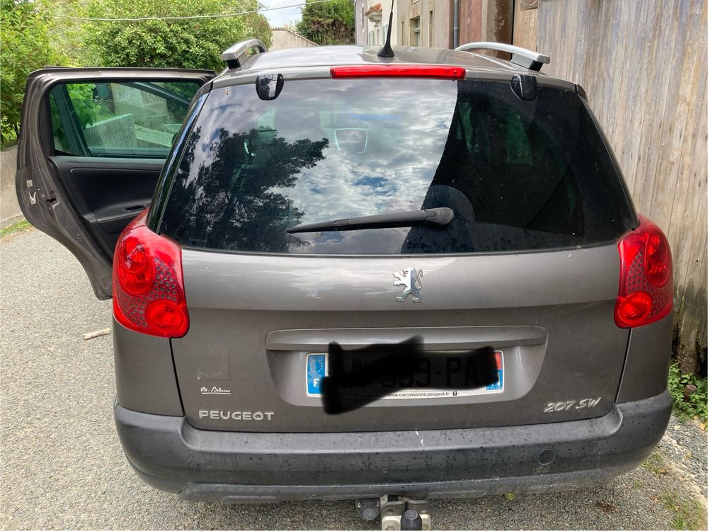 207 SW 1.6 HDi 110ch FAP BLUE LION Outdoor 2009 occasion 11300 Limoux