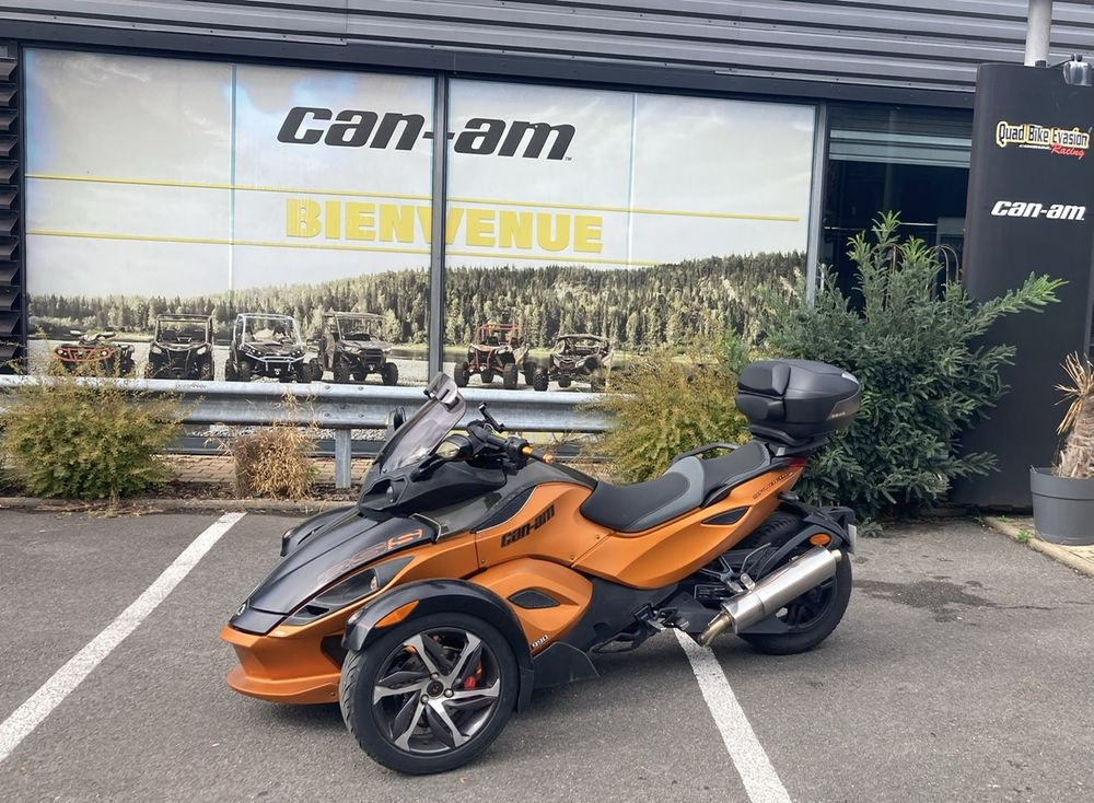 CAN AM 2011 occasion 16100 Cognac