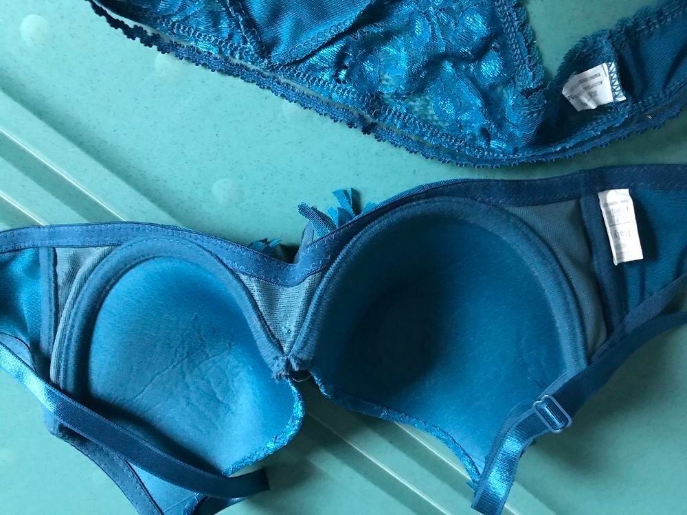 Ensemble de lingerie TURQUOISE Taille M bonnet 90 Vêtements