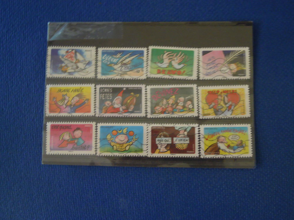 LOT 30-31 TIMBRES FRANCE OBLITERES AUTO ADHESIFS 