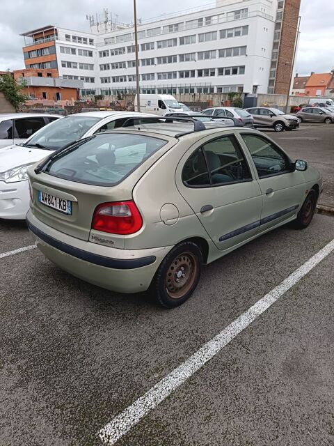 Renault M&eacute;gane 1.4i 16V Air 2002 occasion Calais 62100