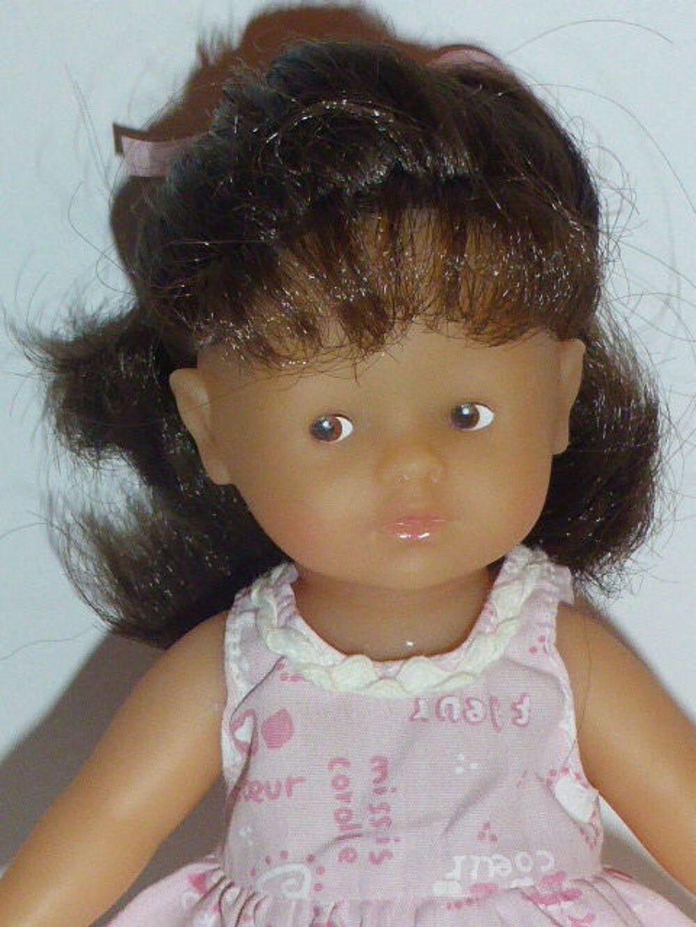 Corolle poup&eacute;e mini corolline brune robe rose Jeux / jouets