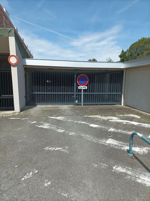  Parking / Garage � louer 18 m�