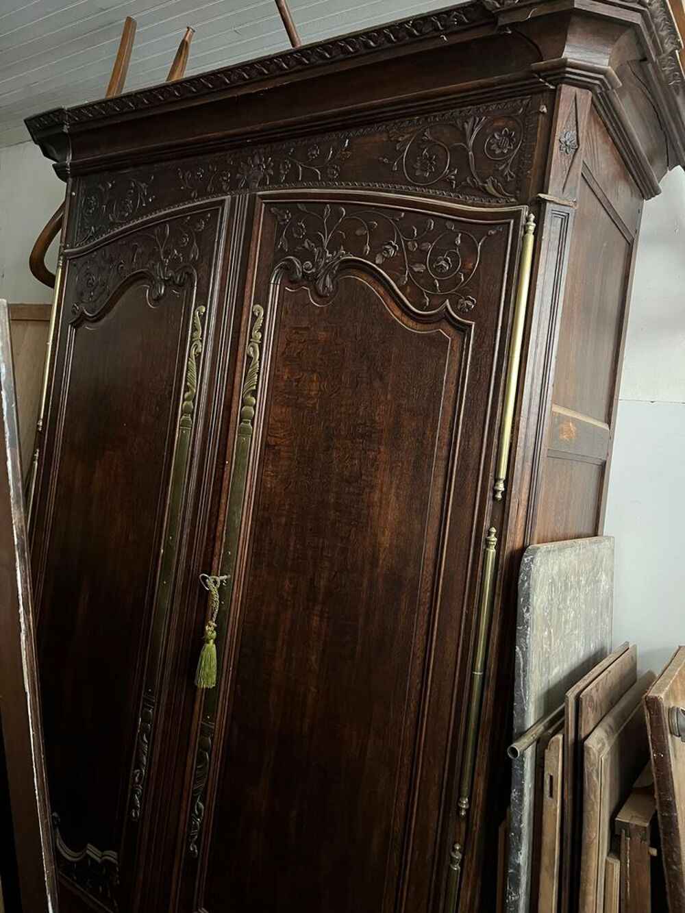 Armoire de la Manche en Ch&ecirc;ne 19&egrave;me si&egrave;cle Meubles