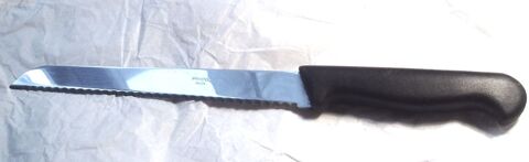 Couteau � pain professionnel  Pradel , tr�s bon �tat 9 Villeurbanne (69)