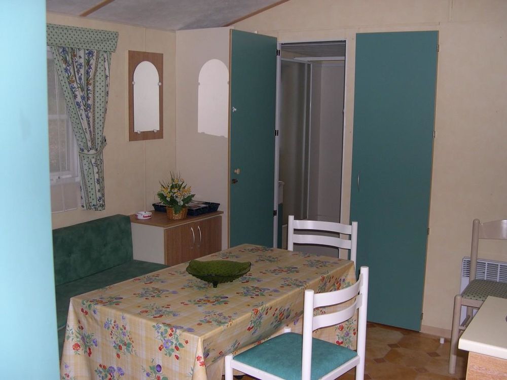   m-home 4p sur 700m² privatif, au calme non isolé, 4km P°-V° Corse, Porto-Vecchio (20137)