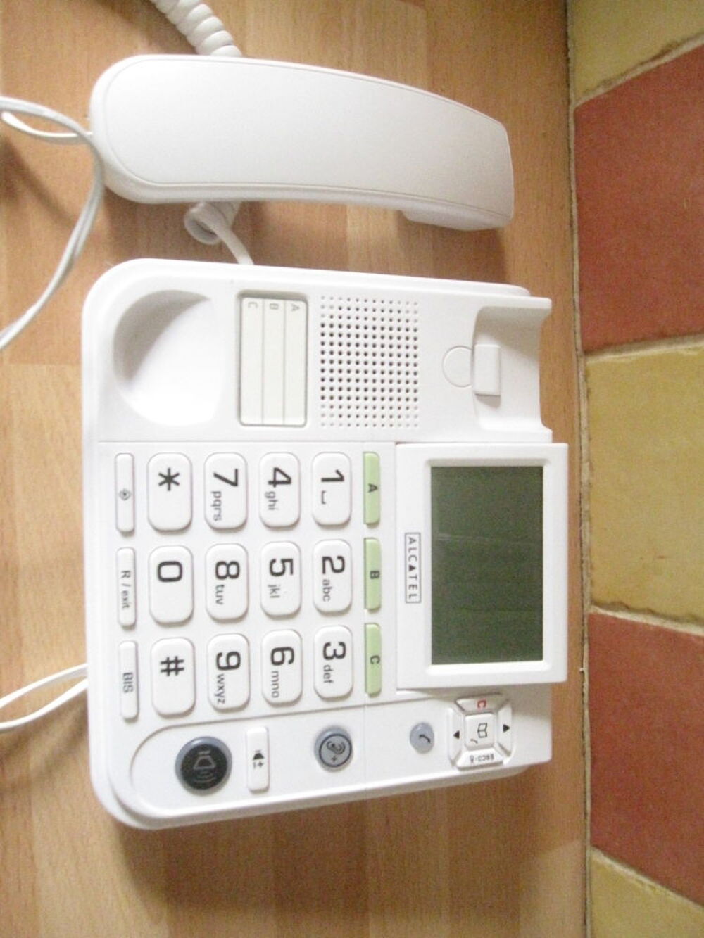 T&eacute;l&eacute;phone alcatel temporis max + Téléphones et tablettes