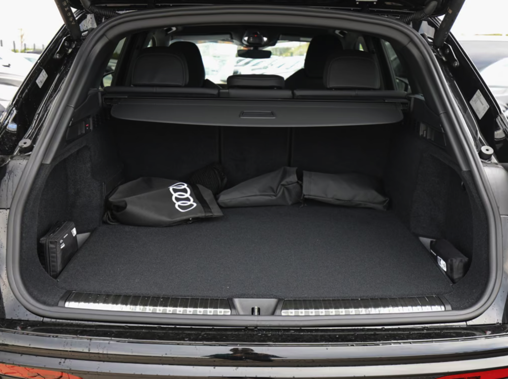 Q5 e-hybrid 299 ch S tronic 7 Quattro S line (15 CV) 2026 occasion 59000 Lille