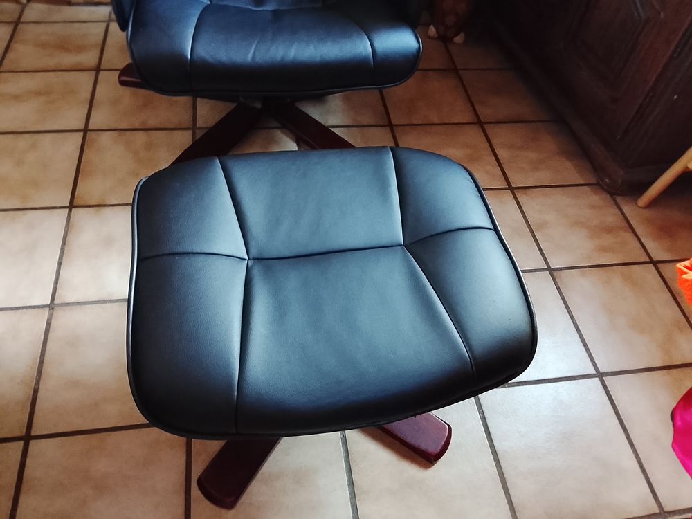 Fauteuil relax simili cuir noir avec repose-pieds Meubles