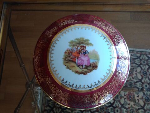 Grande bonbonnière en porcelaine de Limoges 75 Lésigny (77)