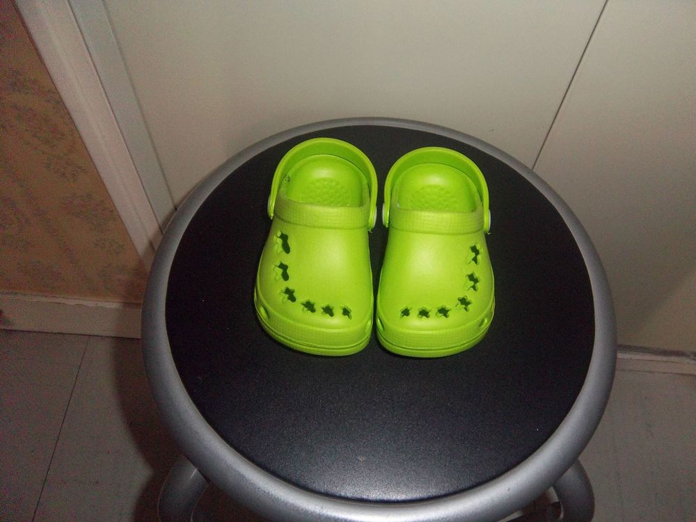 Chaussures plage 18/19 Chaussures enfants