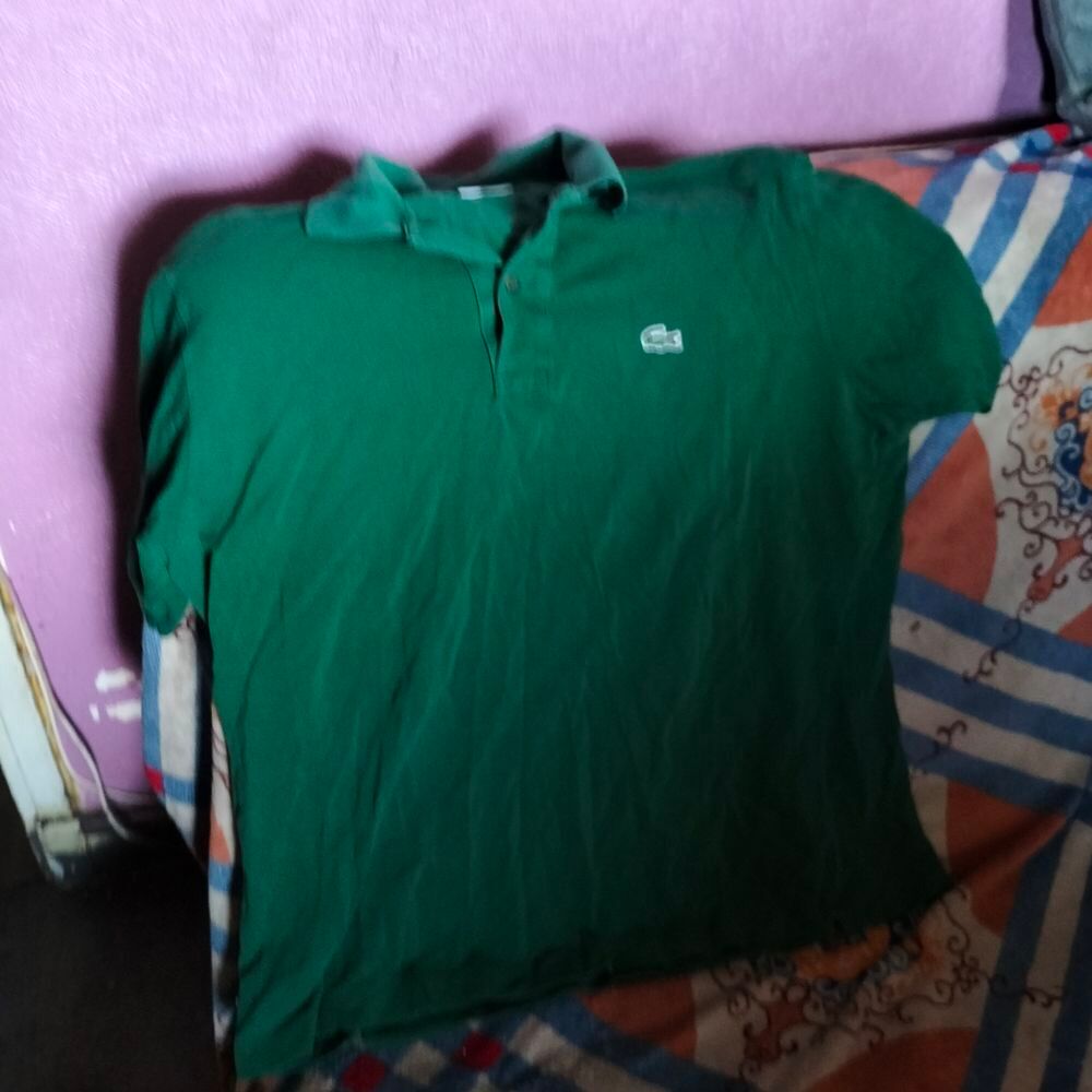 Tea shirt Polo Lacoste taille L (5) tr&egrave;s bon &eacute;tat V�tements