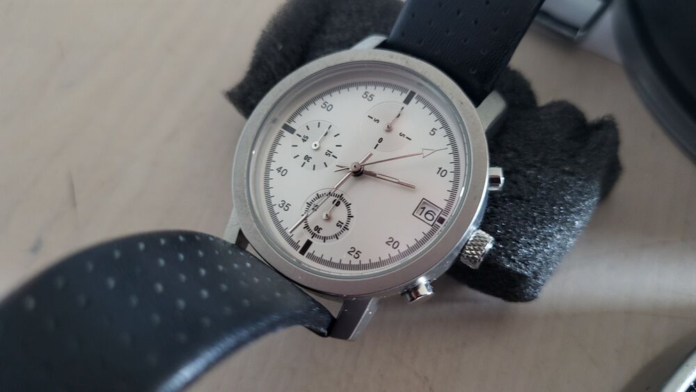 Montre stainless stell back Quartz 3ATM - logo SIDES Bijoux et montres