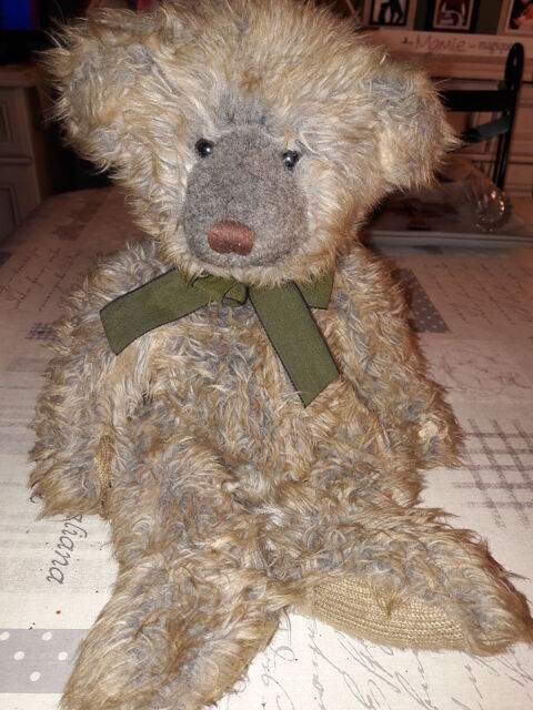 Ours peluche Marque RUSS 40 cm parfait état 30 Vitry-sur-Seine (94)