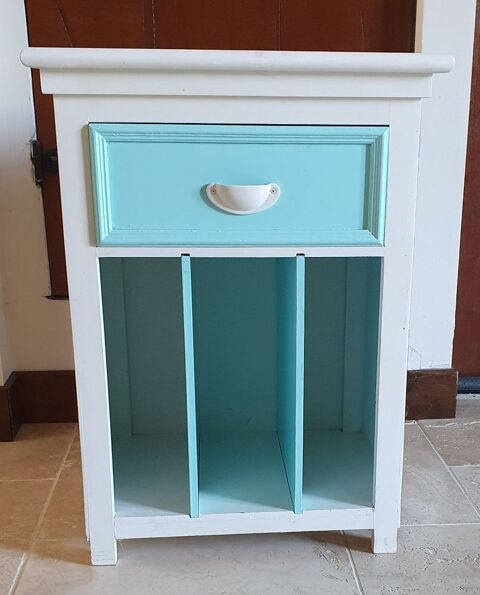                      TABLE DE CHEVET BIBLIOTHEQUE 15 La Fert�-sous-Jouarre (77)