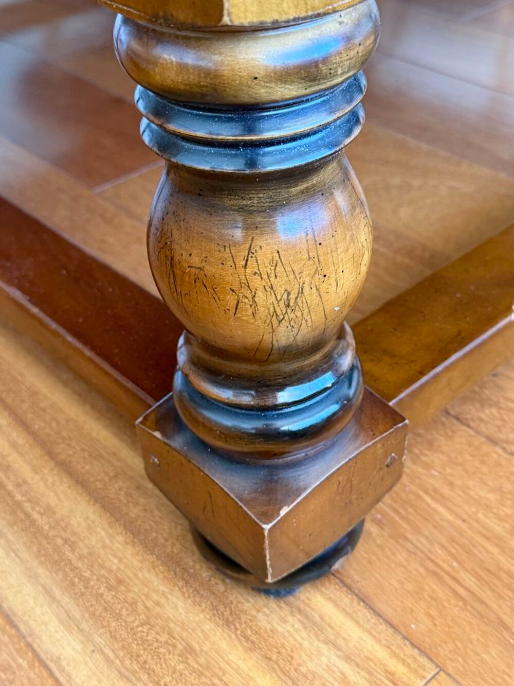 Table basse carr&eacute;e Roche et Bobois avec marqueterie 110 cm neuf Meubles