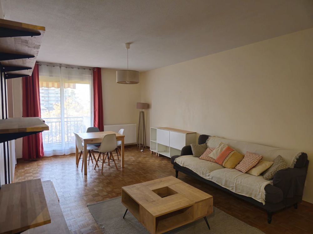 Vente Appartement Grand 2 pices de 57 m  vendre proche du Centre ville Montpellier