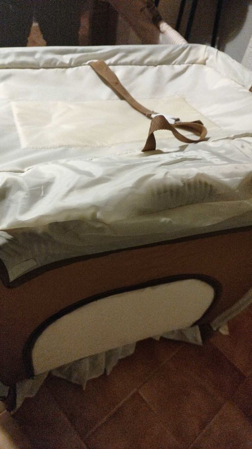 Lit parapluie avec vrai matelas Puériculture