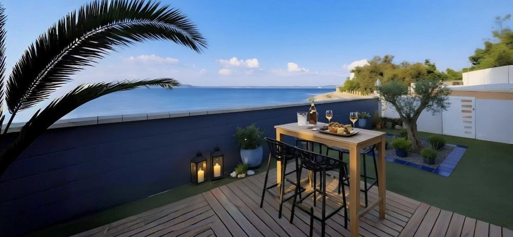 Vente Villa Villa contemporaine en première ligne sur l'étang Saint-mitre-les-remparts