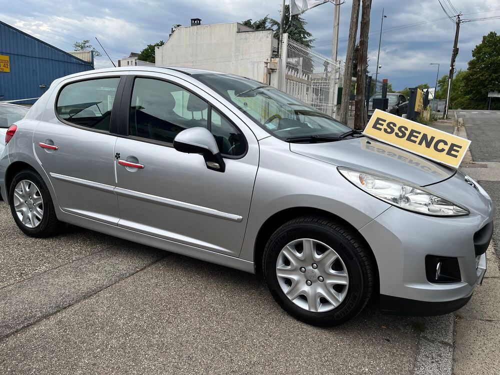 207 1.4 VTi 95ch Urban Move 2011 occasion 42700 Firminy