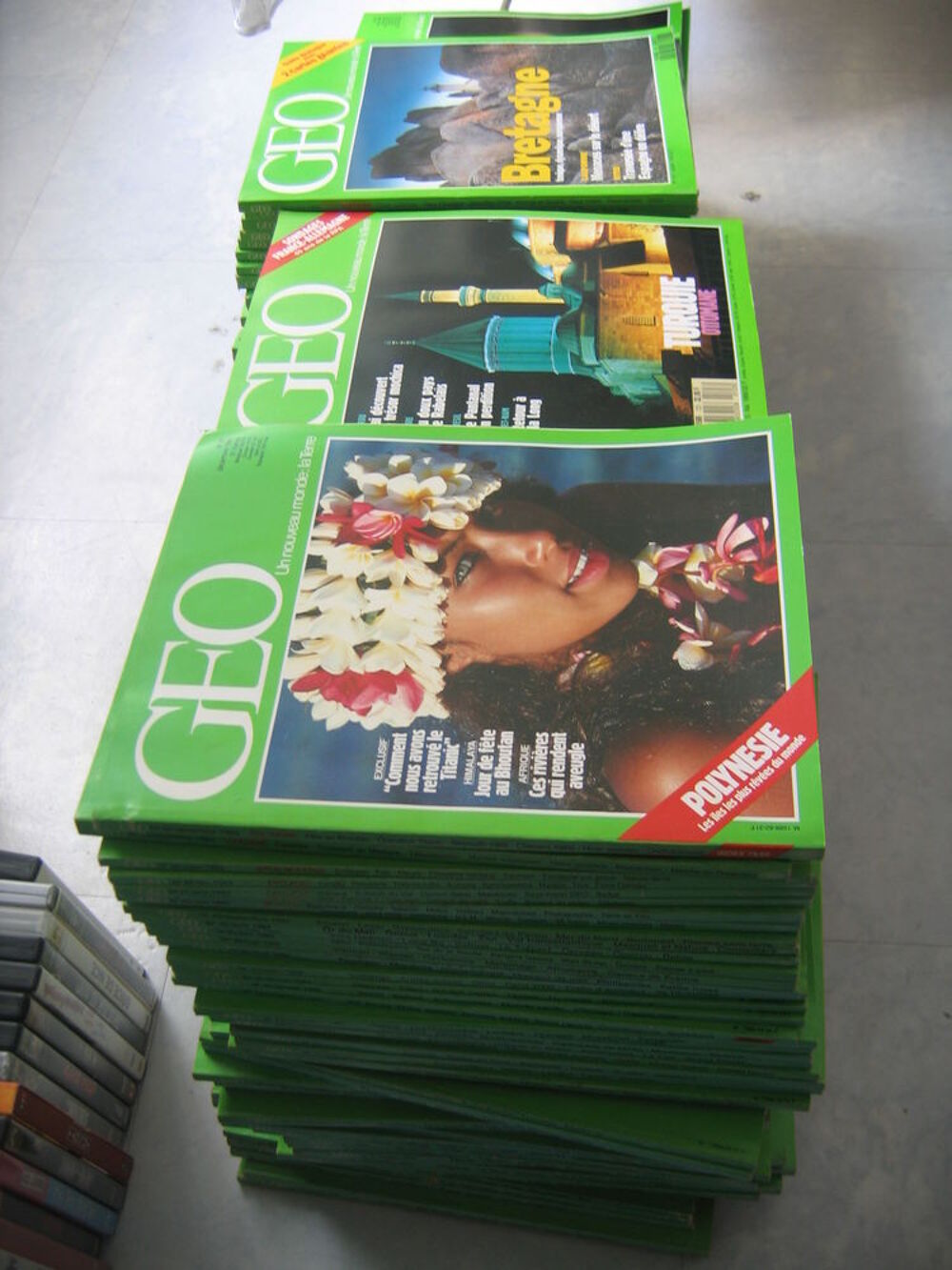 Lot Revues GEO Livres et BD