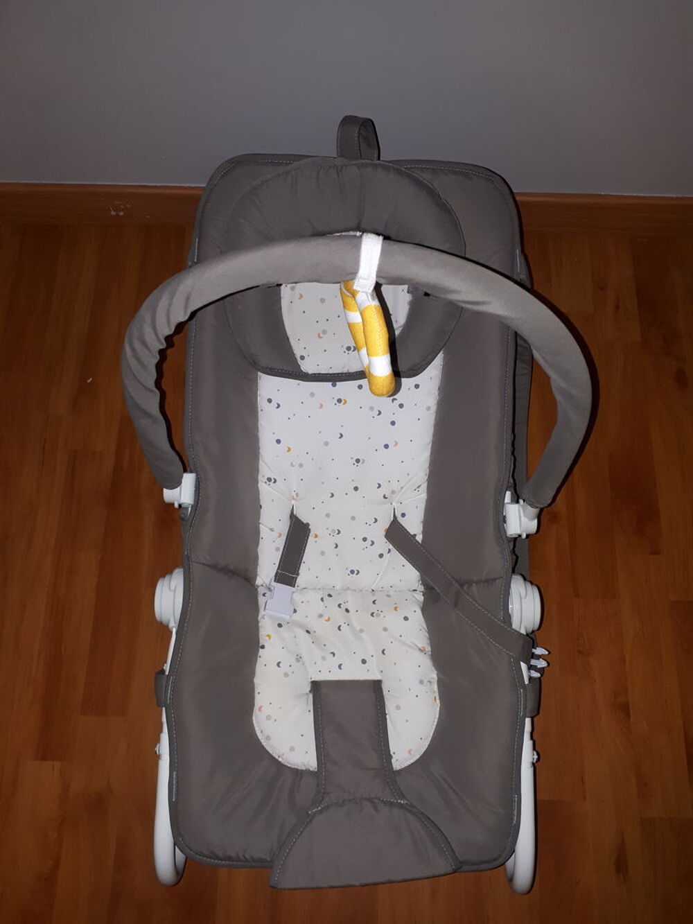Transat pour b&eacute;b&eacute; r&eacute;glabe Puériculture