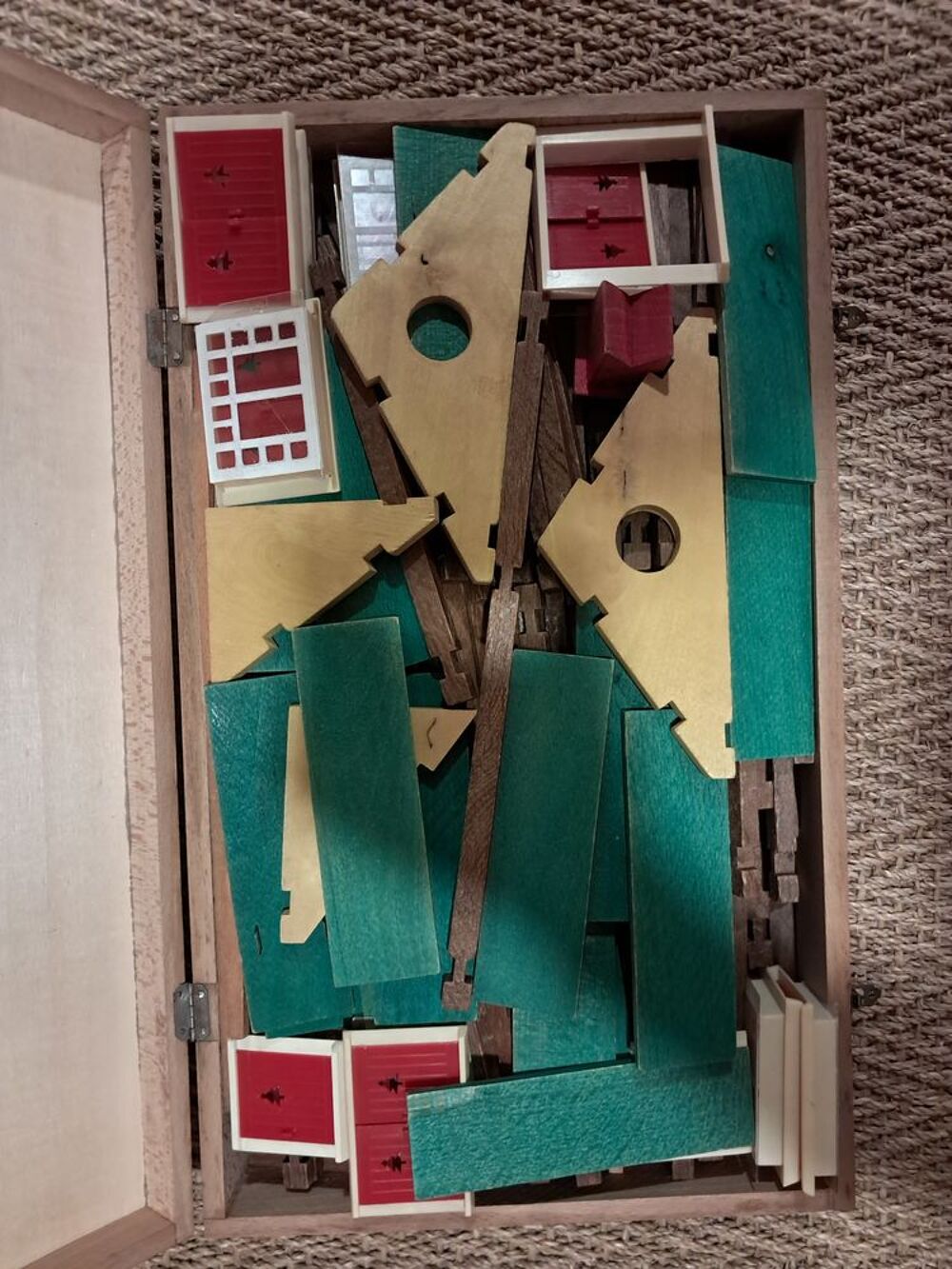 maison bois chalet suisse Jeux / jouets