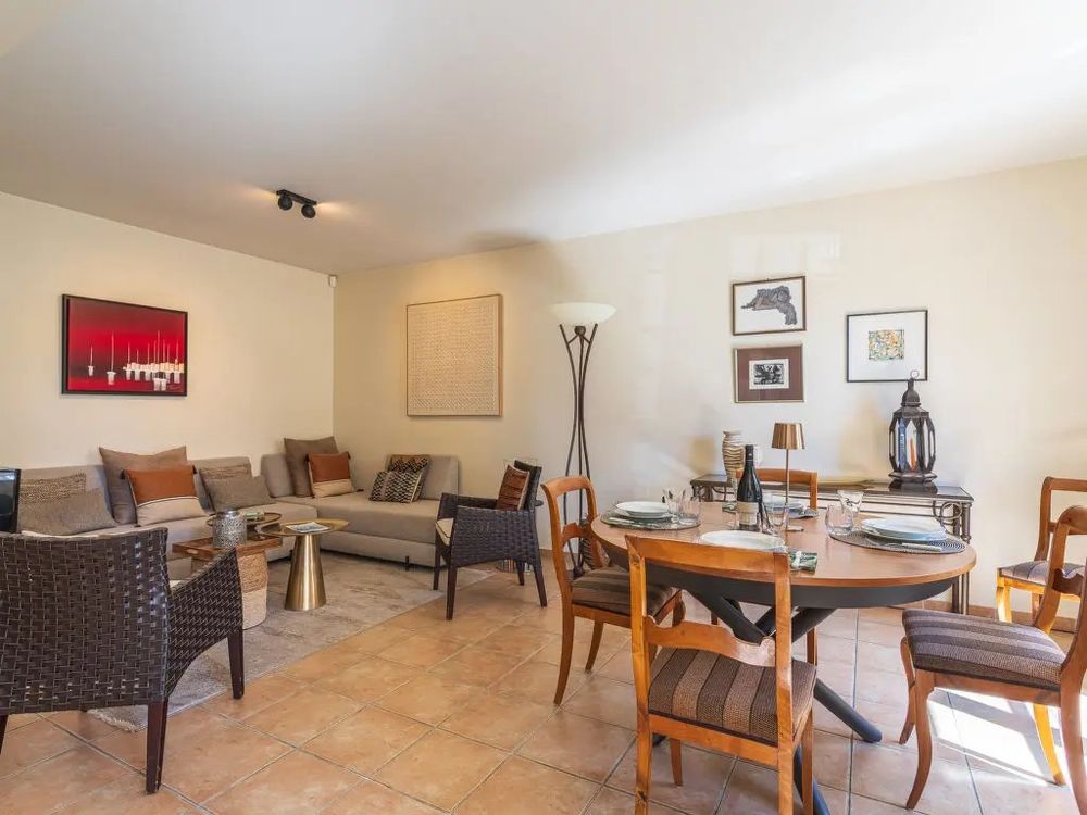   Grimaud, ravissante maison de village, Golfe de St-Tropez Provence-Alpes-Côte d'Azur, Grimaud (83310)