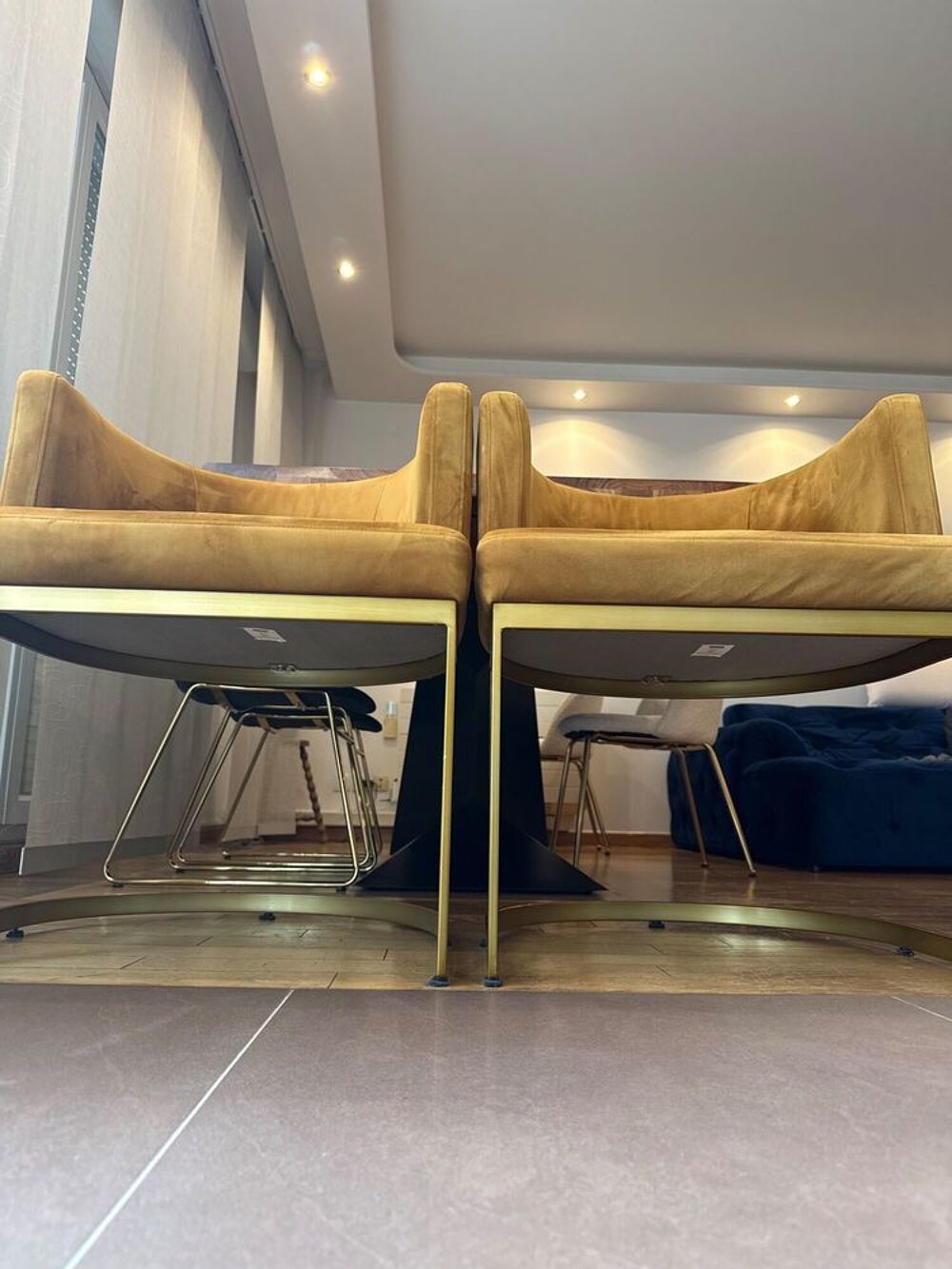 Fauteuils vintage en velours moutarde Meubles