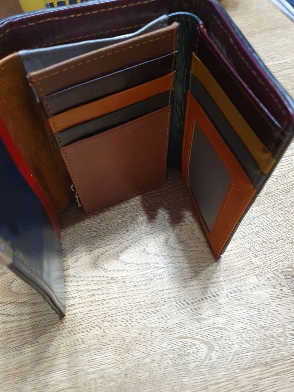 PORTEFEUILLE PORTEMONNAIE CUIR PATCHWORK NEUF Maroquinerie