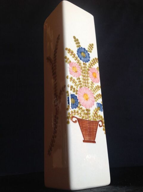 VASE SIGN� YOUEN FAIT MAIN Envoi Possible 25 Tr�gunc (29)