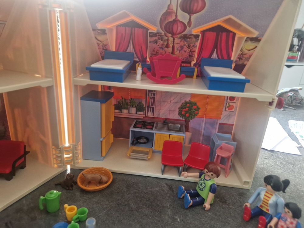 Maison Playmobil portable avec poign&eacute;e Jeux / jouets