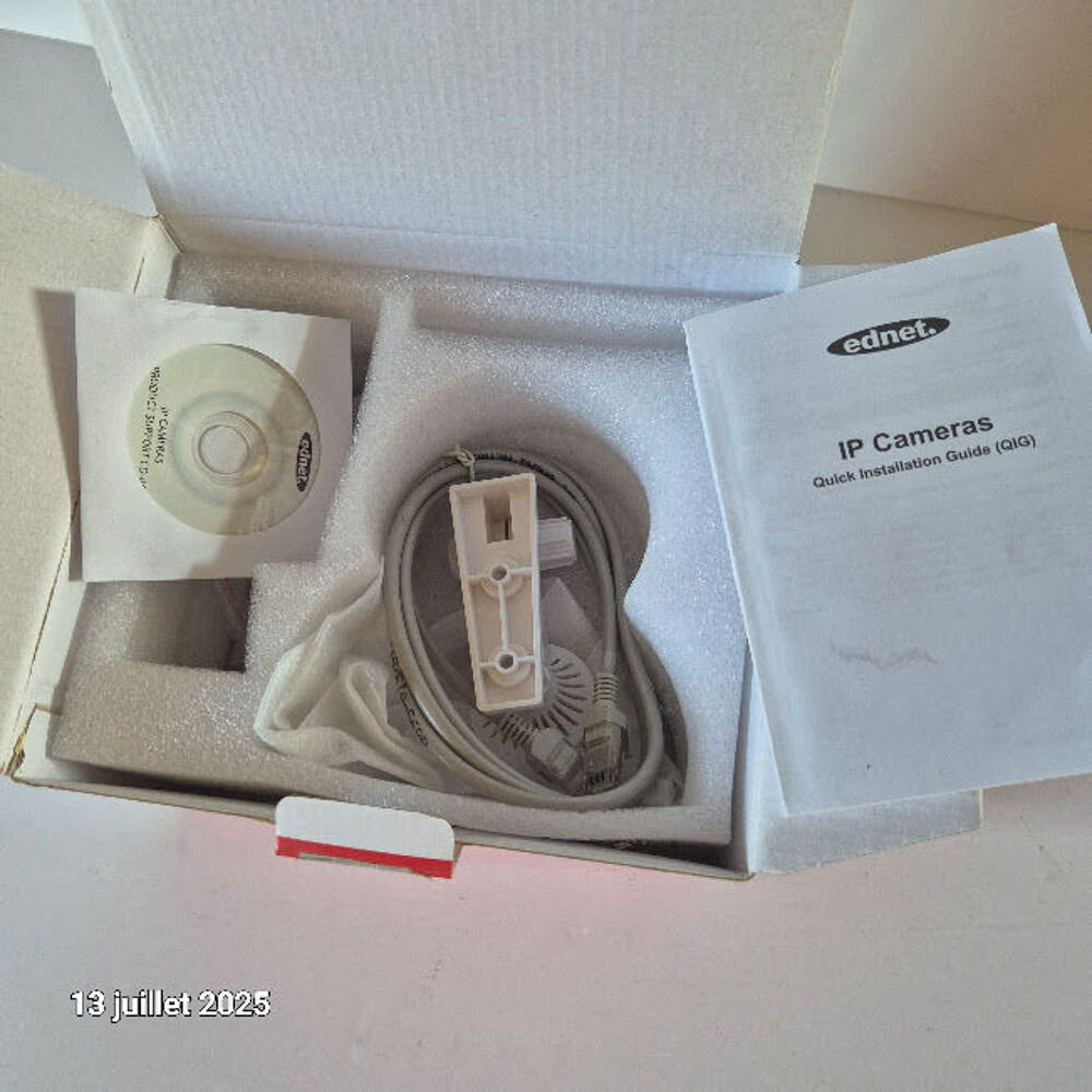 Camera de surveillance Move Wireless interieur IP Ednet, wif Photos/Video/TV