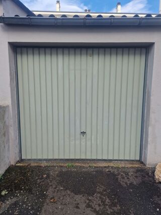  Parking / Garage à vendre 12 m² Rennes