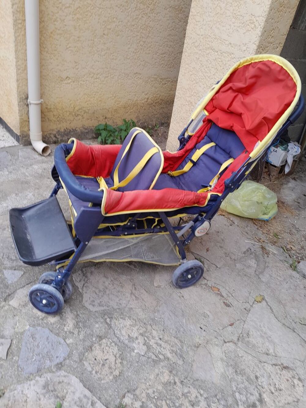 Poussette double Mobilier enfants