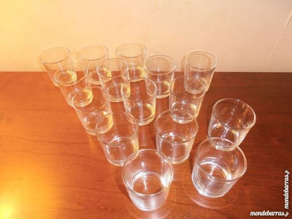 Lot de 14 verres (51) Cuisine