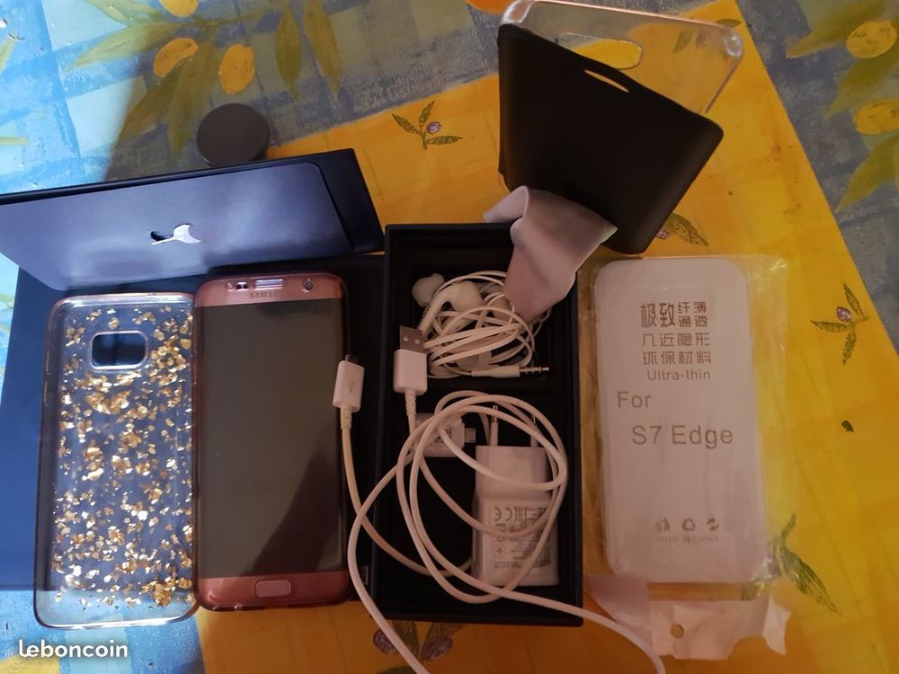S7 edge rose tout op&eacute;rateur 32go Téléphones et tablettes