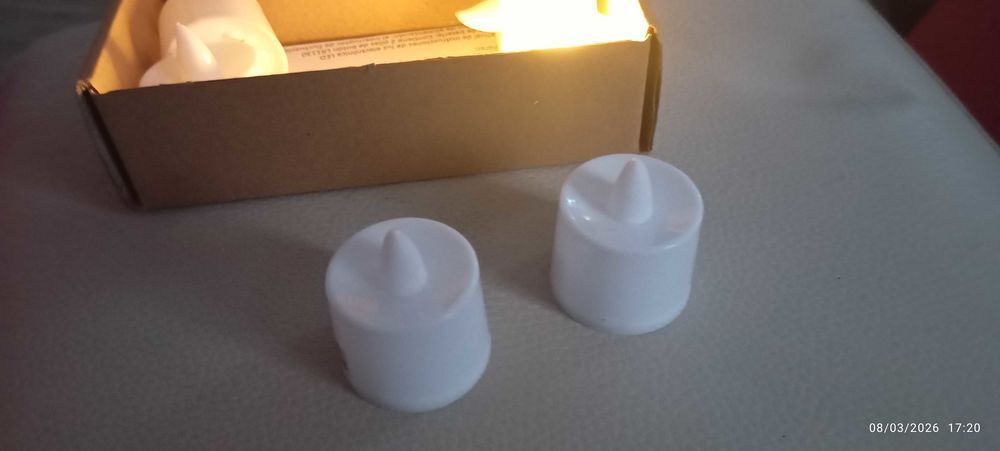 Bougies+Led+Neuve+fonctionnant+avec+petites+piles+rondes+fournies+avec Décoration