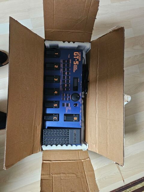 GT-5 GUITAR EFFECTS PROCESSEUR. 50 vreux (27)