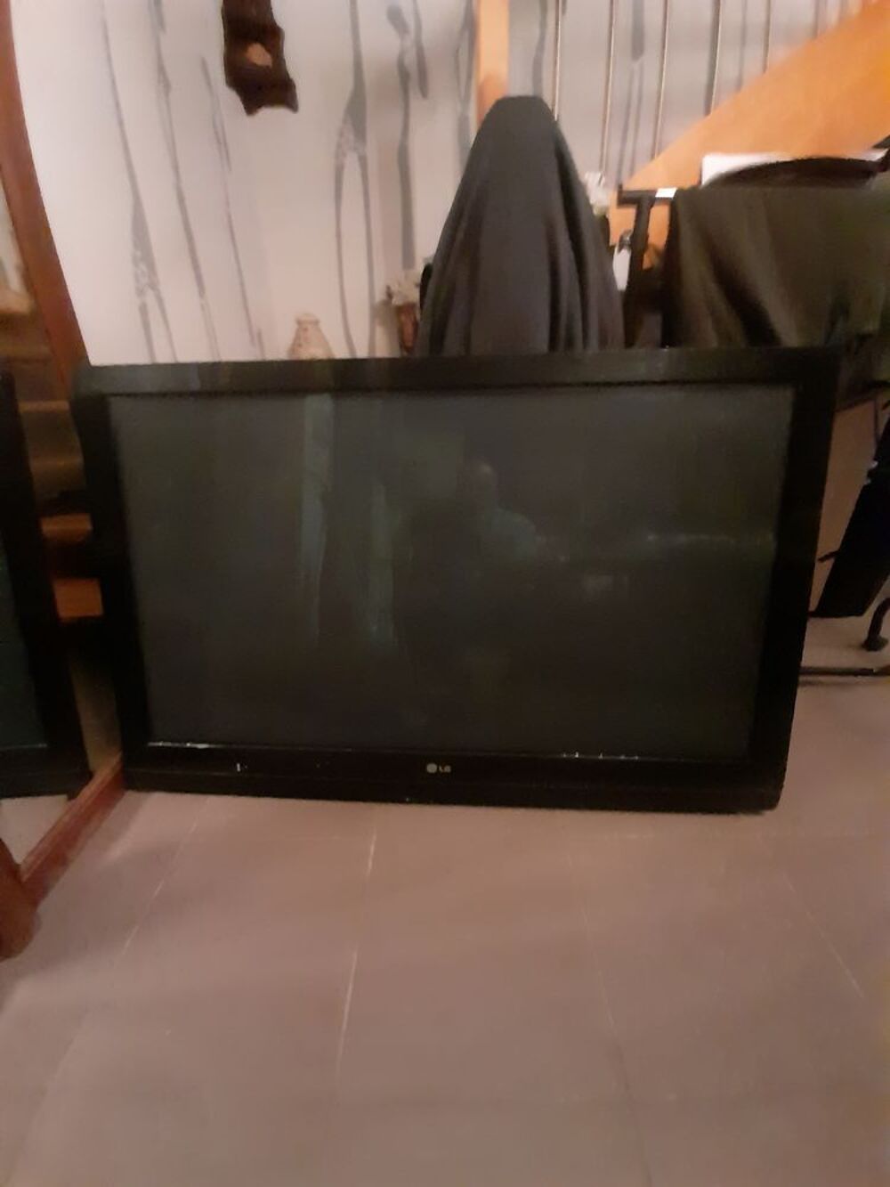tv grand &eacute;cran 127 Audio et hifi