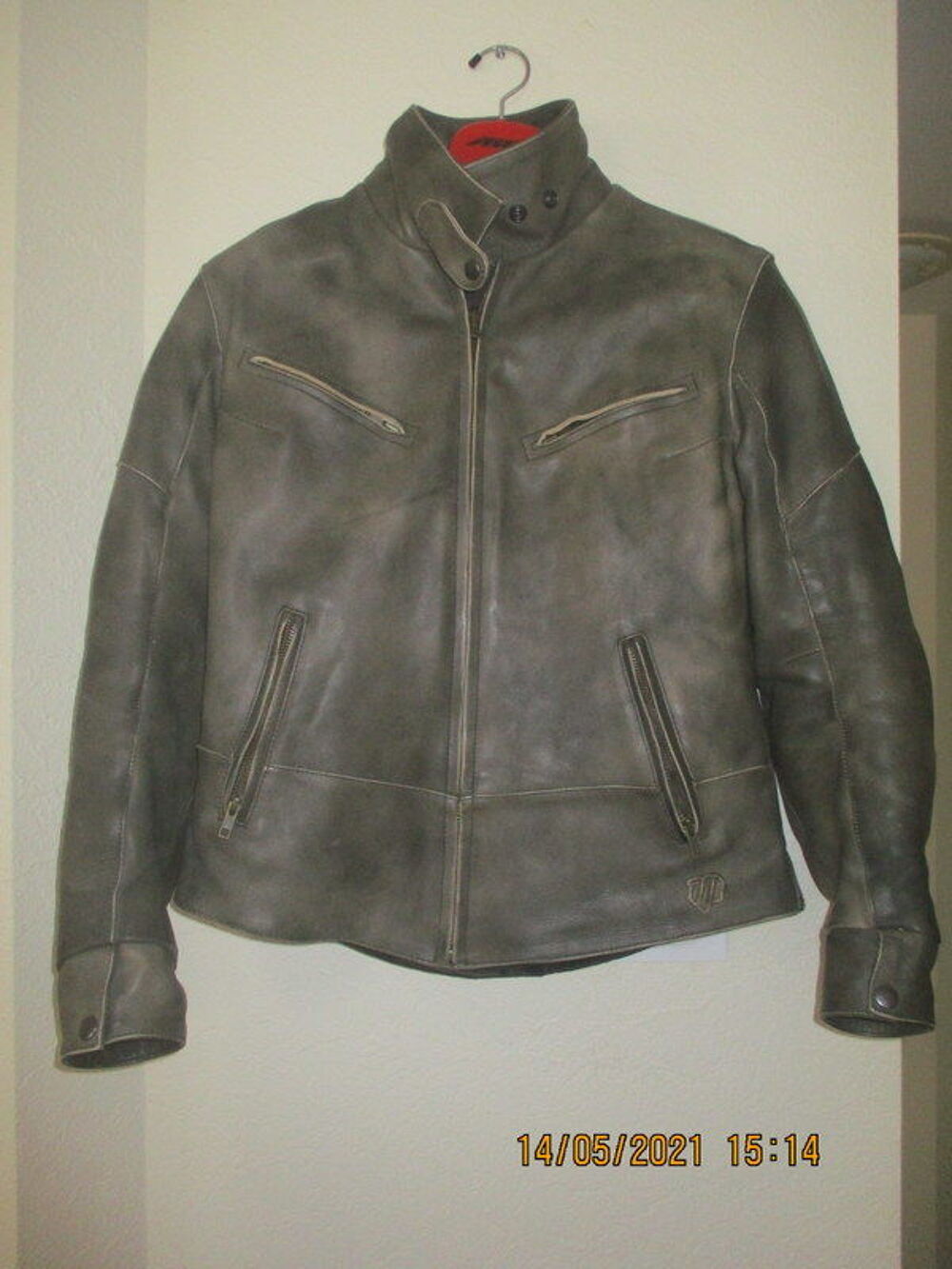 Blouson moto Vêtements
