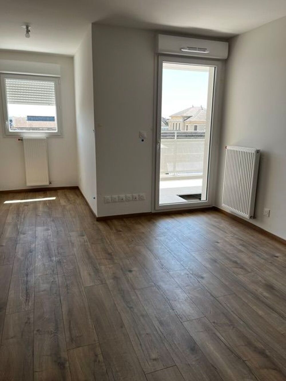 Location Appartement T2/  parking neuf prox centre Bourg en Bresse dispo fin sept Bourg-en-bresse