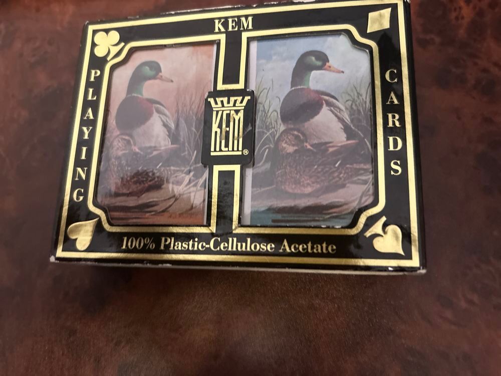 Jeu de cartes KEM et coffret en noyer Consoles et jeux vidéos