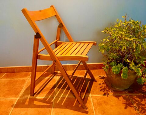 Chaise d'appoint moderniste vintage (1965), pliante, en bois 24 Merville (31)