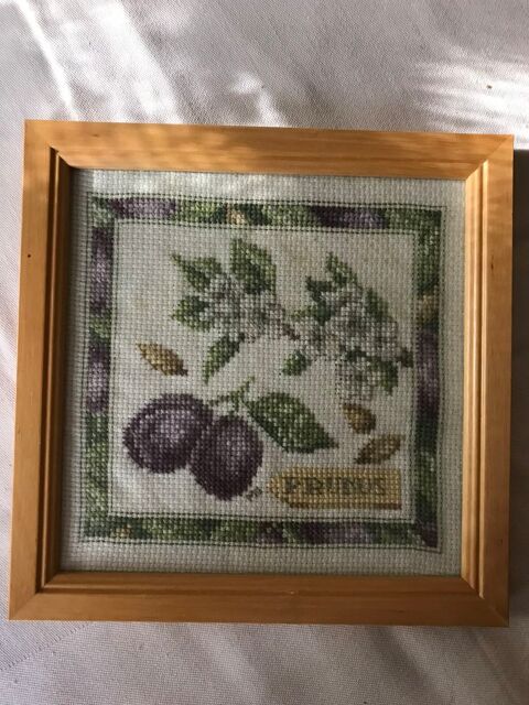 3 petits tableaux sous verre 10 Vincennes (94)